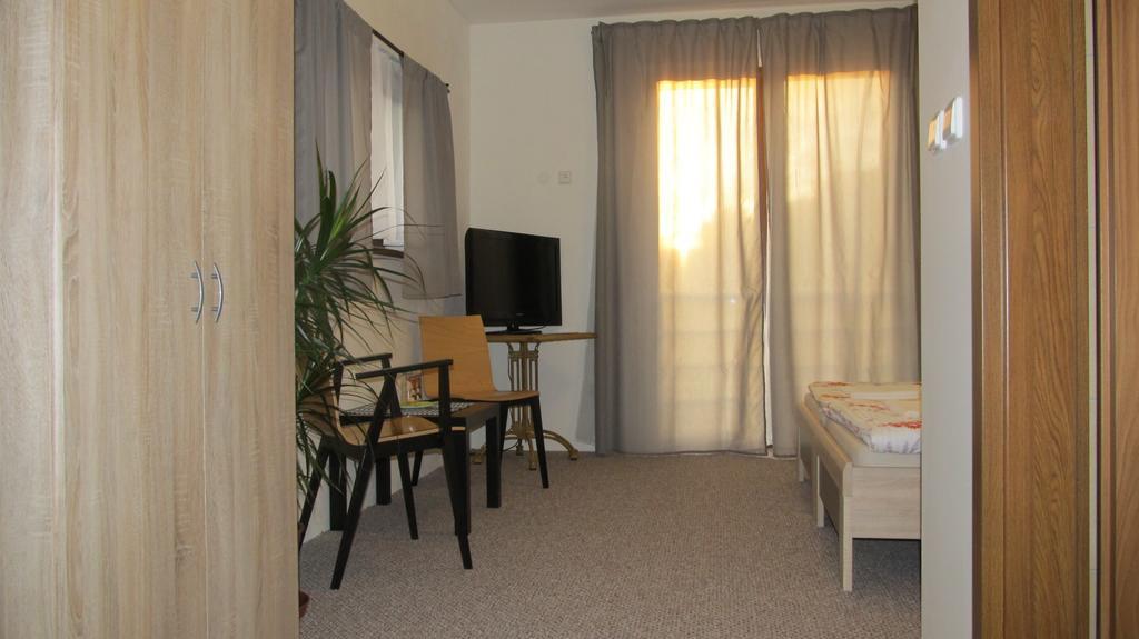 Penzion Na Kopci Vřesina Zimmer foto